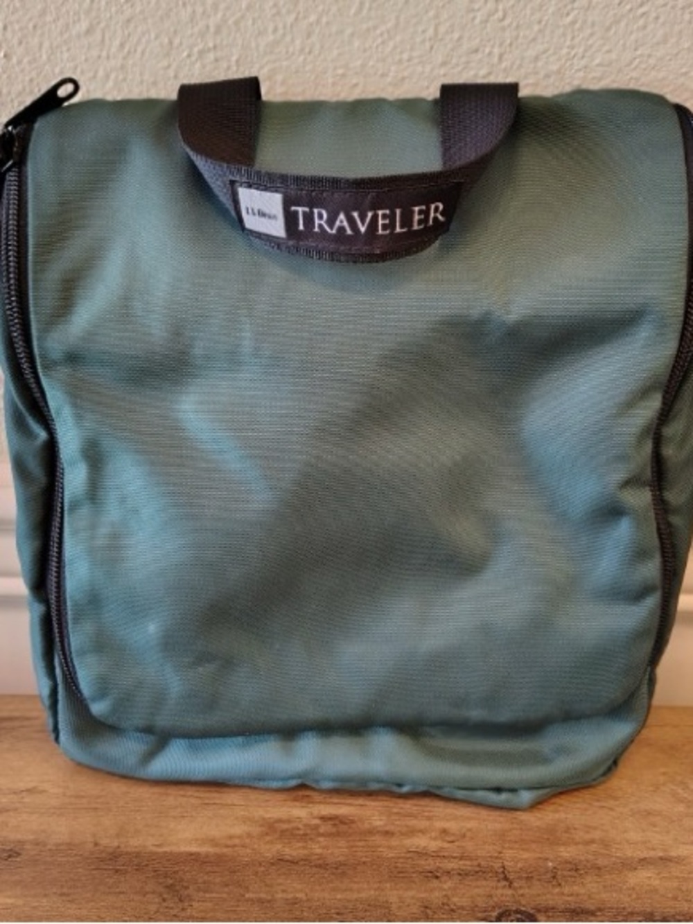 Vtg 90s LL Bean Travel Hanging Bag Green Nylon Toiletry Bag Travel Organizer